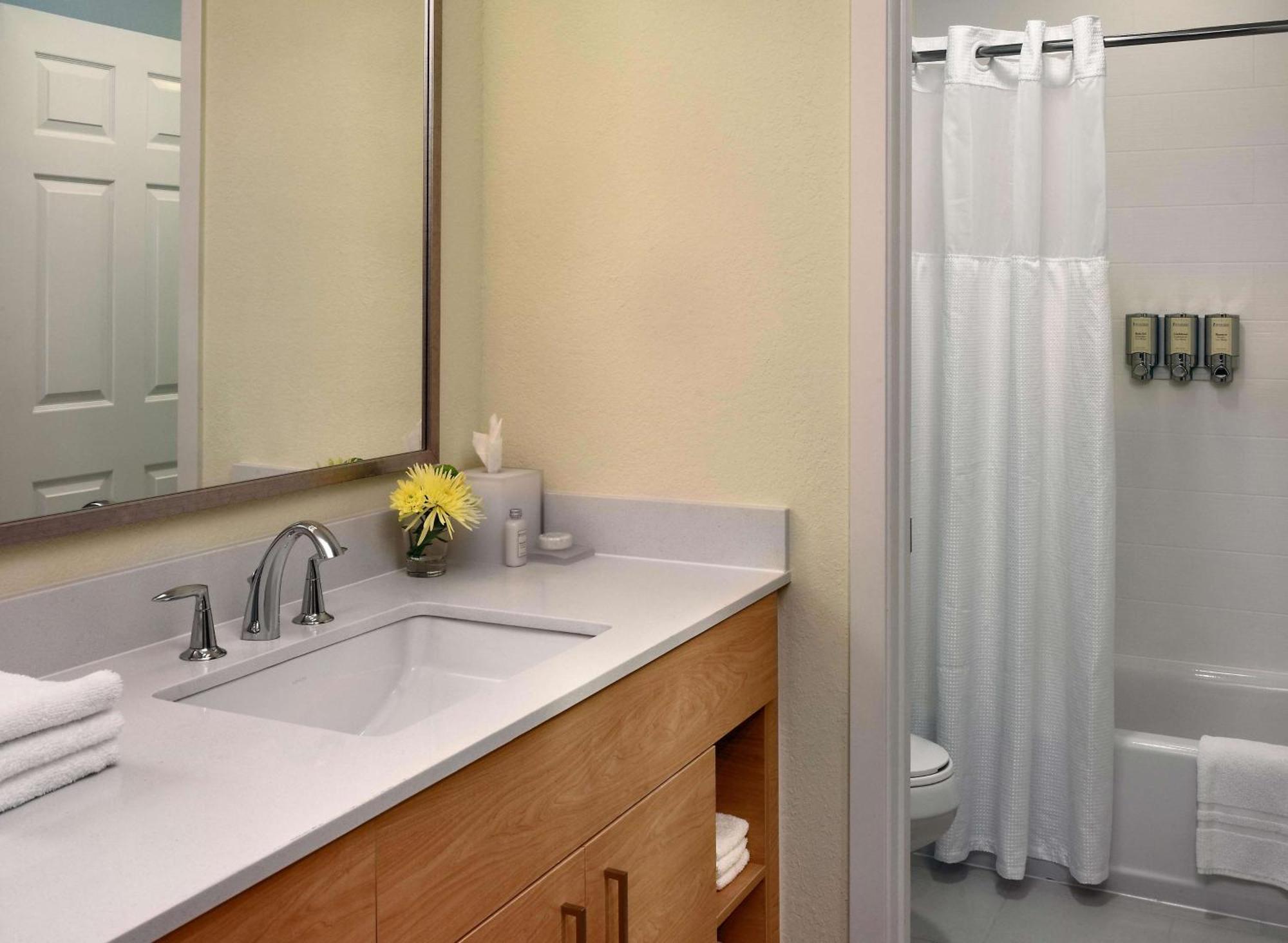 Staybridge Suites Boston - Burlington By Ihg Exterior foto