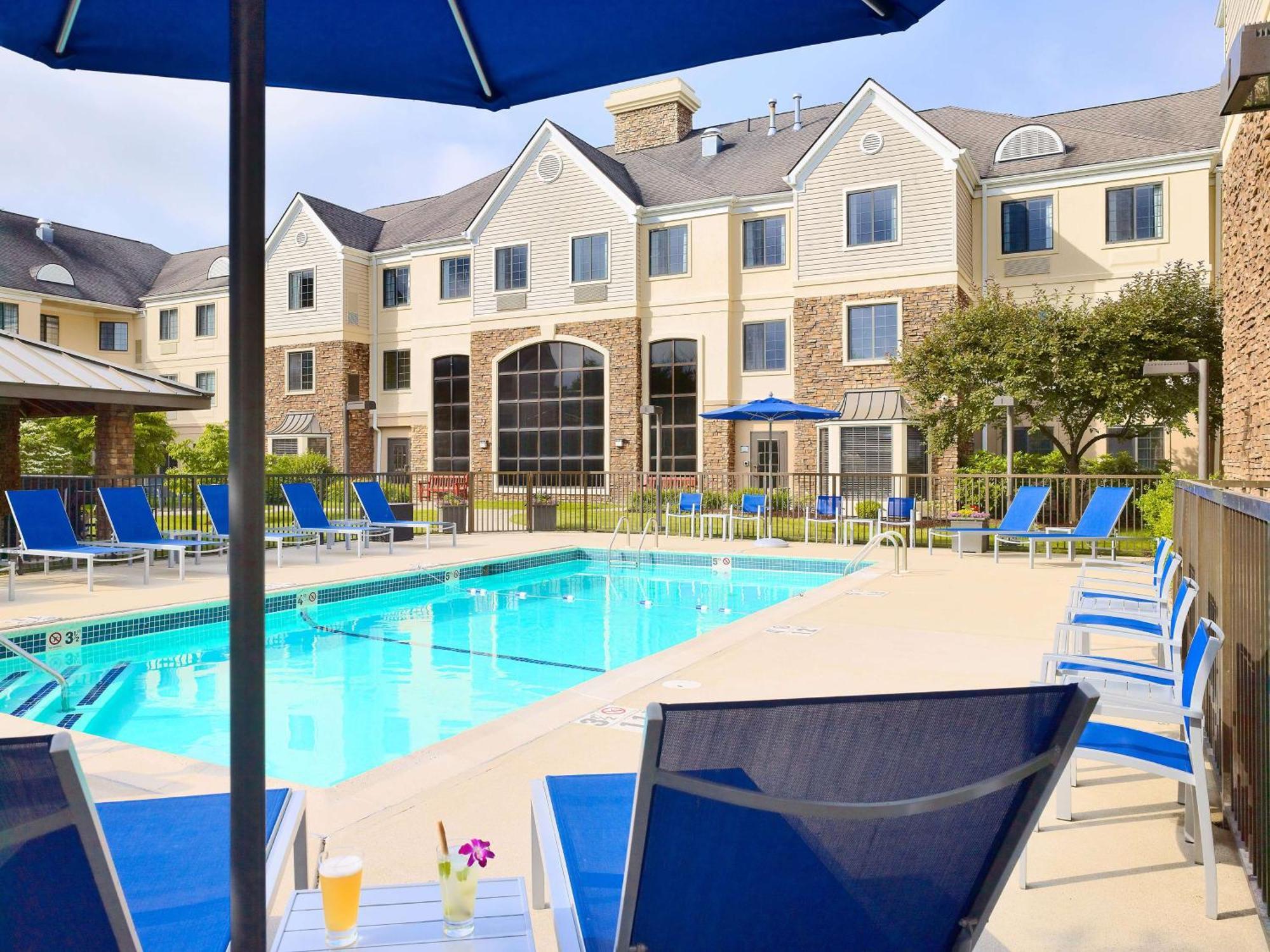 Staybridge Suites Boston - Burlington By Ihg Exterior foto