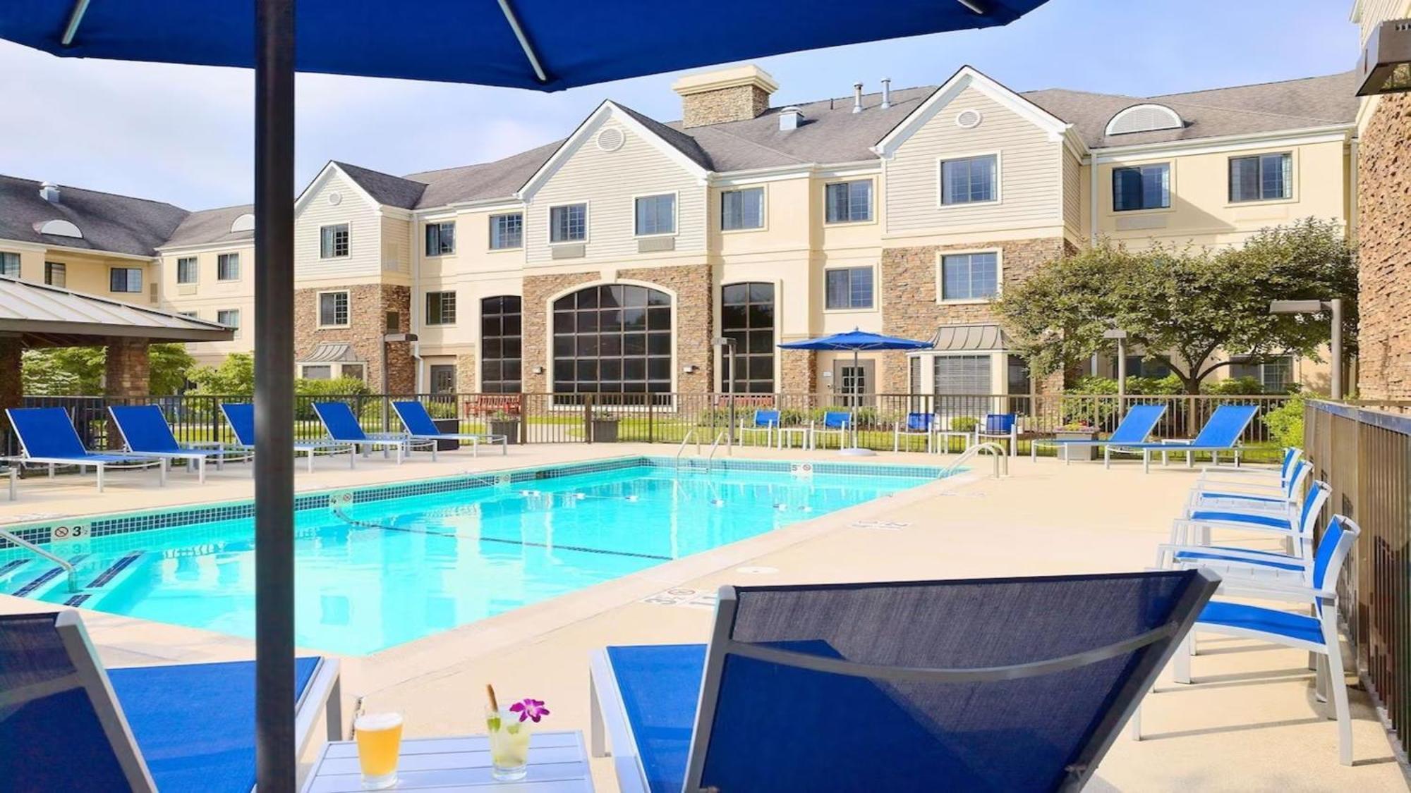 Staybridge Suites Boston - Burlington By Ihg Exterior foto